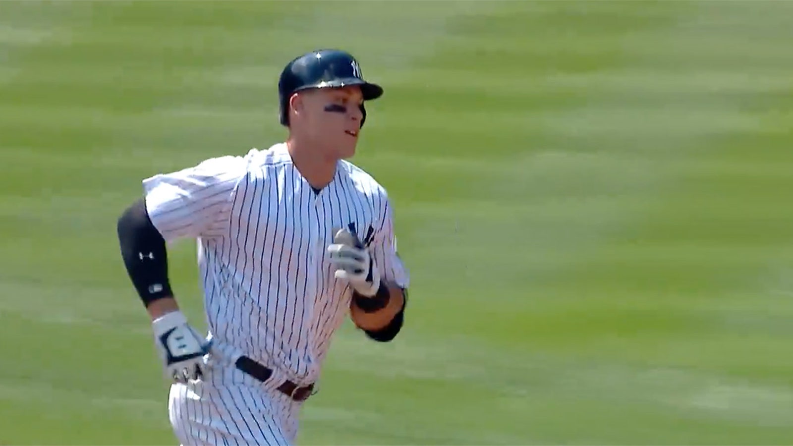 On This Day: Aaron Judge crushes first MLB home run on Aug. 13, 2016