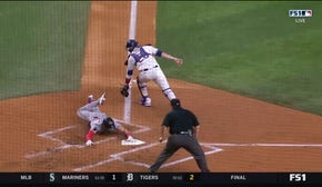 Twins' Kyle Farmer hits a Little League home run to tie game vs. Rangers