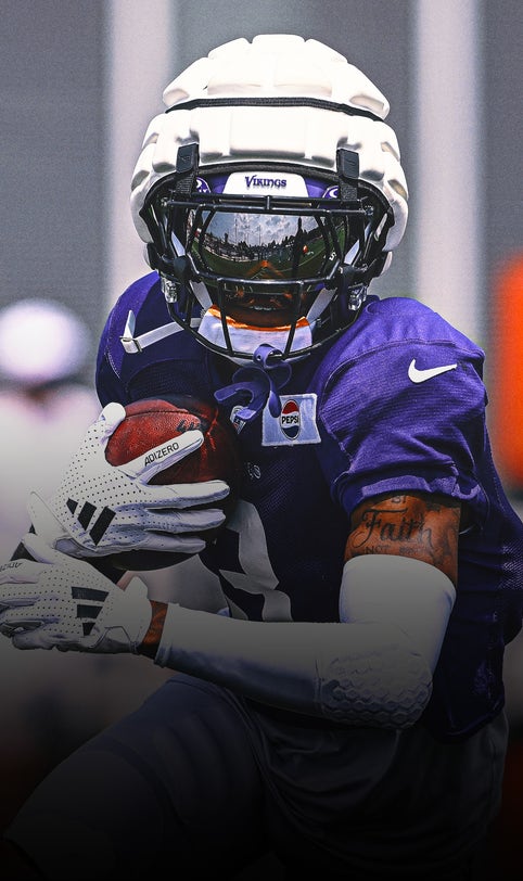 Vikings WR Jordan Addison hurts ankle during joint practice with Browns