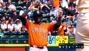 Astros' Yordan Álvarez hits a double to complete the cycle vs. Mariners